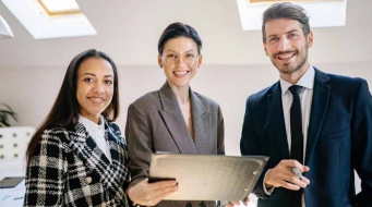 Bezpieczeństwo majątku rodzinnego i planowanie sukcesji - jak Family Office może w tym pomóc? Bezpieczeństwo majątku rodzinnego i planowanie sukcesji - jak Family Office może w tym pomóc?